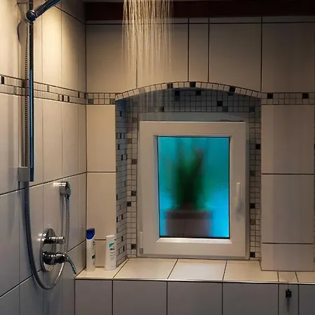 Ferienwohnung Guetlein Apartman